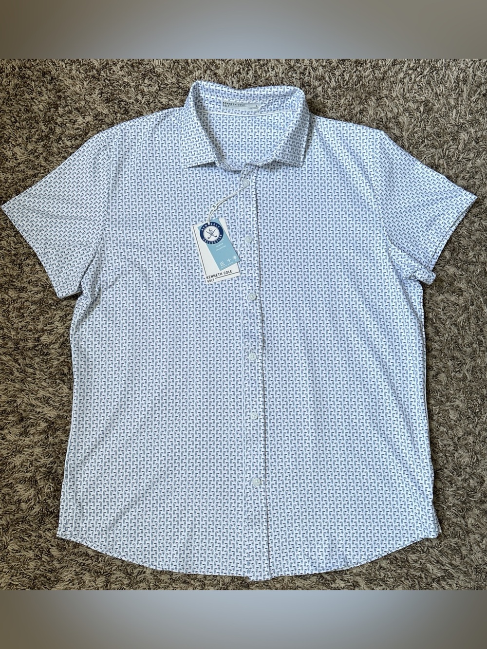 Kenneth Cole Light Blue Golf Short Sleeve Button-Down with Micro Geo Pattern